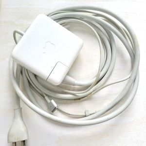 Apple charger